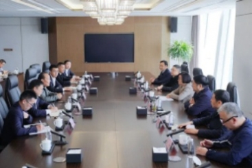 江西省委副书记、赣州市委书记吴忠琼到中国巨石考察